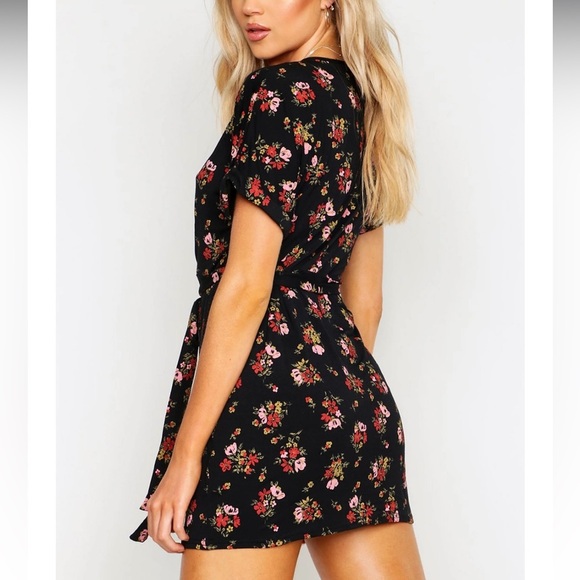 Nasty Gal Floral Tie Waist Mini Dress - Picture 3 of 14